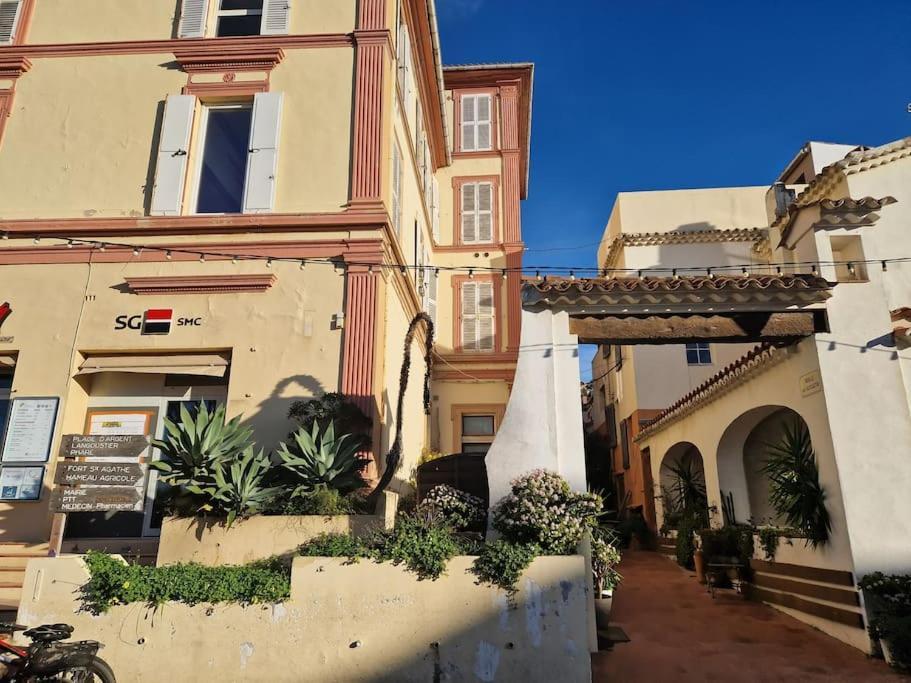 Ile De Porquerolles : T3 Climatise Vue Mer Esterno foto
